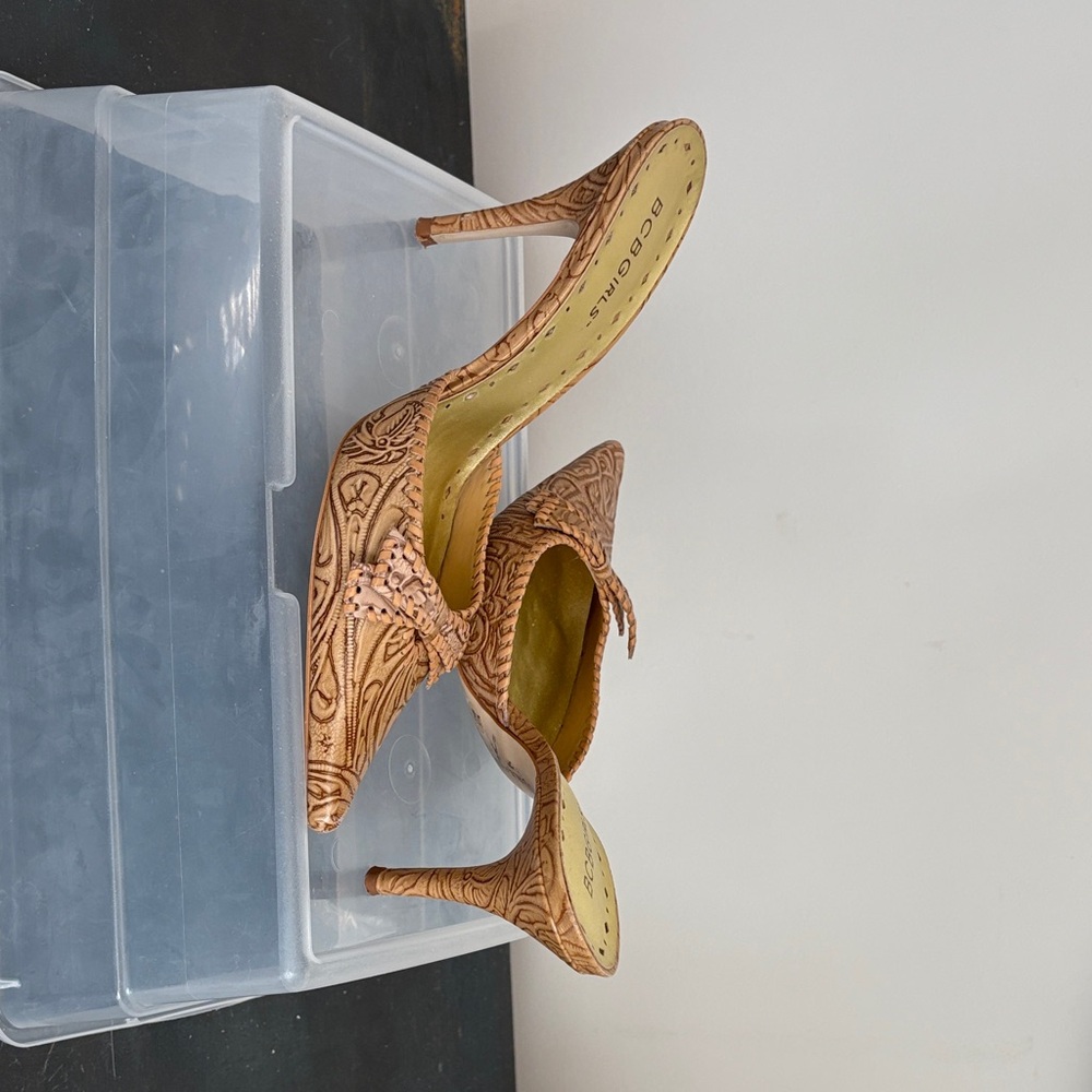 Bcbgirls Brown Patterned Heels - image 1